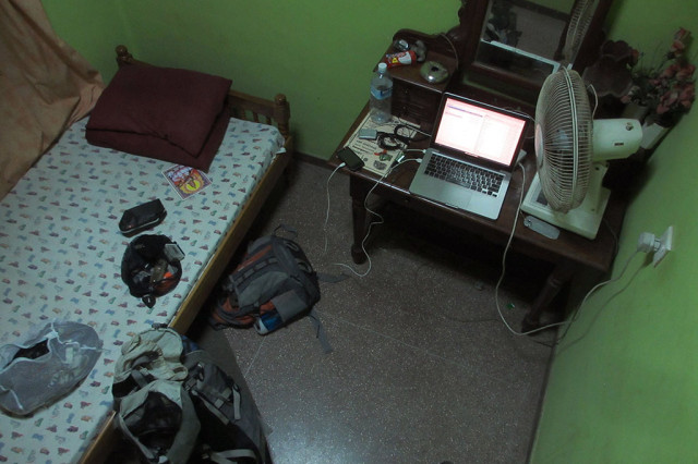 Cheap hotel room in Puttalam